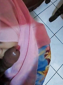 Amateur Hijab 48