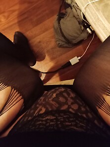 Post-Op Ladyboy Ae Toying In Bathtub