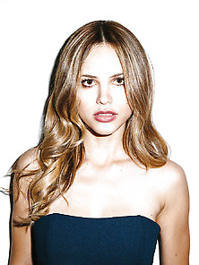 Sexy Halston Sage Xx