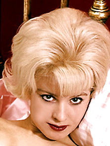 1962 - 12 -June Cochran - Mkx