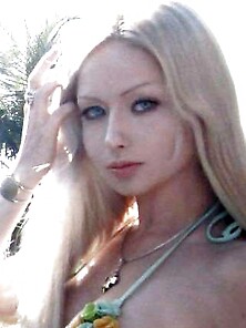 Valeria Lukyanova