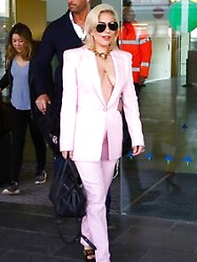 Lady Gaga Braless