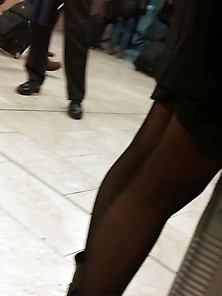 Beauty Legs With Black Stockings (Babes) Candid