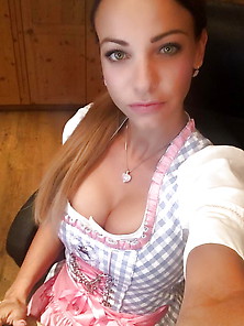 Sexy Dirndl Girls 133