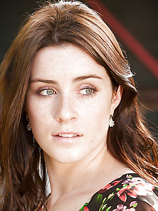 Lucie Jones - Uk Singer - Talentless Whore