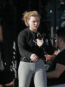 Chloe Grace Moretz - Leaving The Gym In La (11-26-2018)