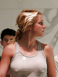 Sexy Favorites 325 - Braless Britney