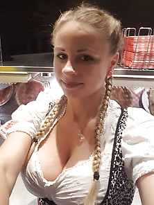 Sexy Dirndl Girls 272