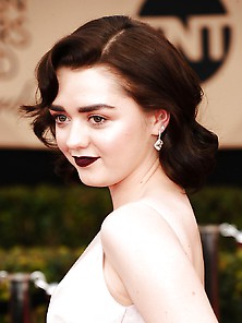 Maisie Williams At 2017 Sag Awards