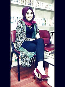 Hijabi High Heels