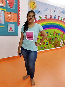 Indian Kidzee Teacher