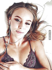 18 Year Old Swedish Singer Zara Larsson