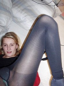 Pantyhose Amateurs 217