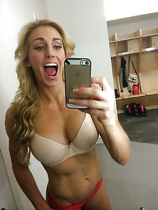 Charlotte Flair Leaked