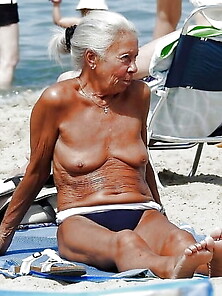 Mature Ladies At The Beach 10