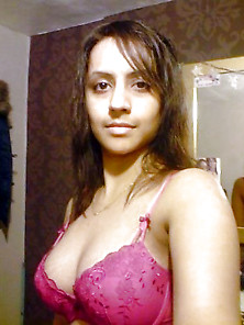 Beautiful Desi Showing