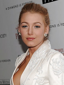 Blake Lively - Sexy Boobage 2009