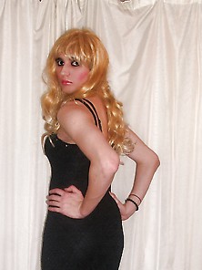 Sissy Nikkibuxton88