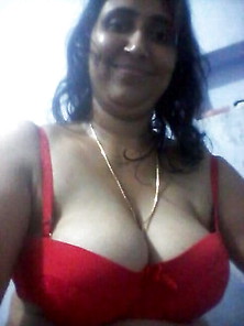 Renu Aunty