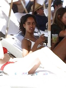 Malia Obama Bikini