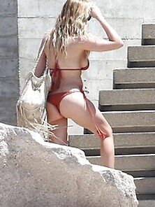 Leann Rimes Bikini Photos