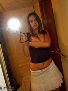 Big-Titted Teenager Selfshot