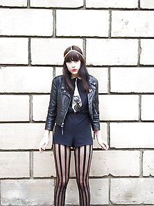 Dee Dee (Dum Dum Girls)