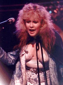 Stevie Nicks ( Attractive Siren)