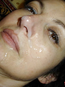 Paola Piseddu Receives A Facial