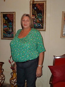 Dressed Mature Women 012.