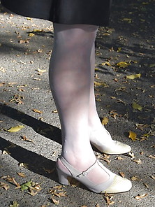 Autumn Time With Vintage Pumps