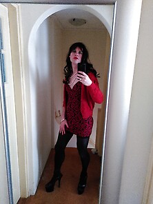 Lonely transexual spreads sperm