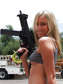 Girls And Guns 8