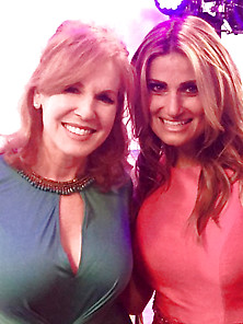 Liz Claman Tits