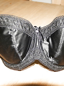 Used 80H Bra My Own Collection