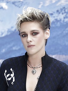 Kristen Stewart Chanel