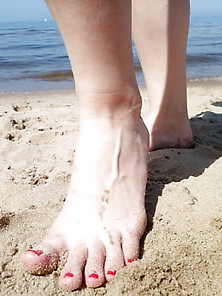 Lady L Sexy Legs In The Beach.