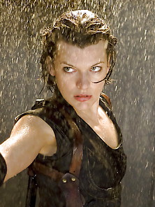 Milla Jovovich 1