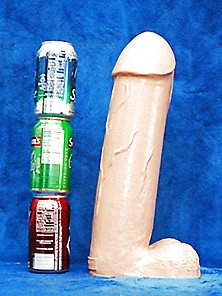 Titan - New Huge Wide Dildo (11Cm Head )