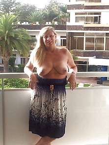 Flashing Tits 041.