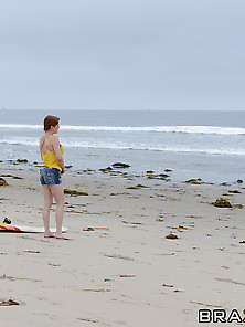 Curvy Hottie Spends A Day At The Beach Where She Enjoys Her Own