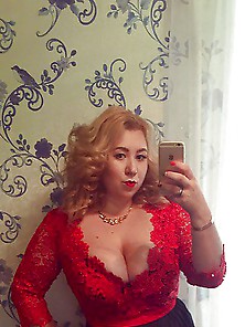 Busty Russian Woman 2866