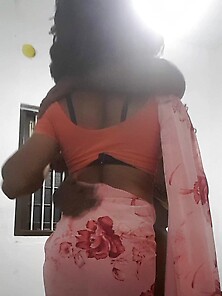 Sri Lankan Saree Shemale