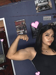 Muscle Mommy