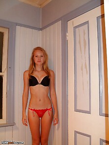 Blonde Amateur Teen Gf