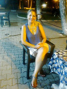 Turkish Hot Milfs Sert Yorum...