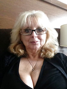 Granny Cleavage 117