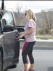 Pretty Blonde Milf In Yoga Pants