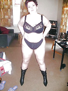 Bbw Mature In Black Lingerie