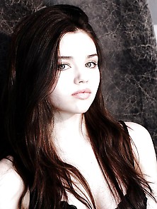 India Eisley